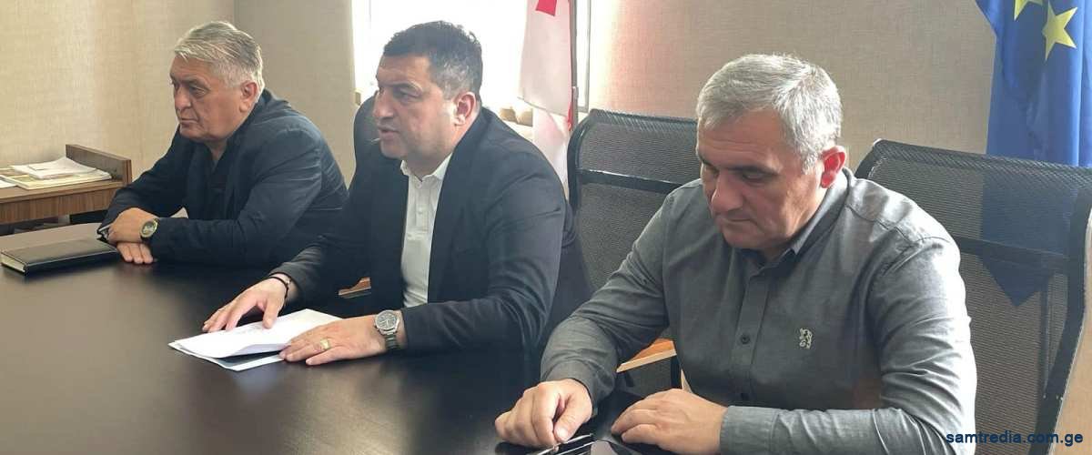 სამტრედიის მუნიციპალიტეტის მერმა შეხვედრა გამართა