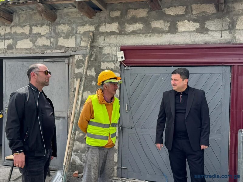დავით ბახტაძემ  მიმდინარე ინფრასტრუქტურულ და სარეაბილიტაციო სამუშაოებს ადგილზე გაეცნო.