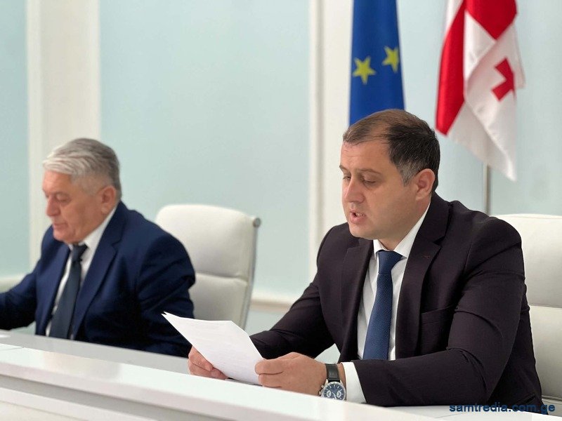 მორიგი სხდომა მუნიციპალიტეტის საკრებულოში
